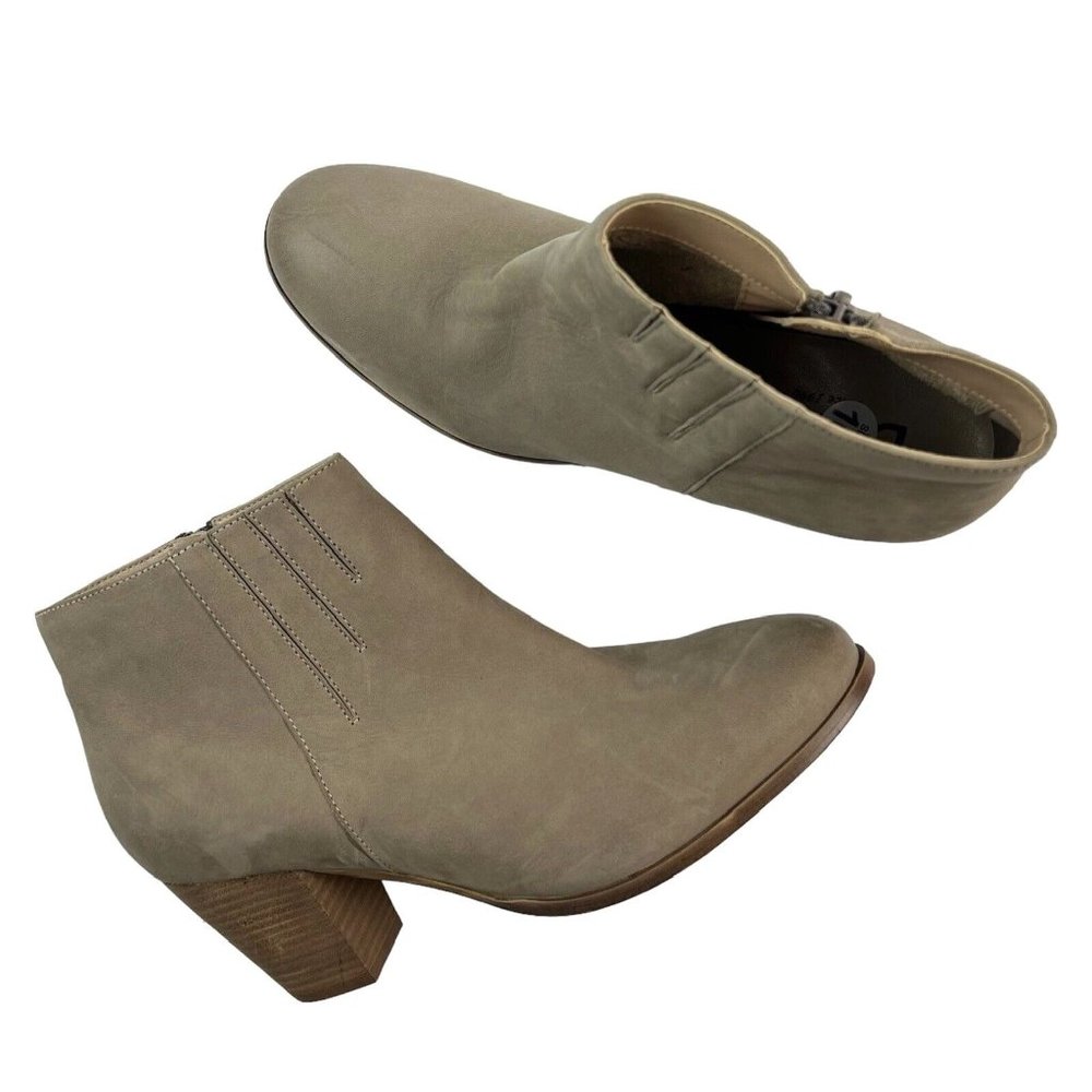 Diba Ankle Booties Size 10 Smooth Leather Zip Up Boots Tan Taupe Block Heel